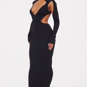 Chic Black Cutout Maxi Dress